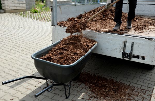 Bulk Mulch Delivery in Portland