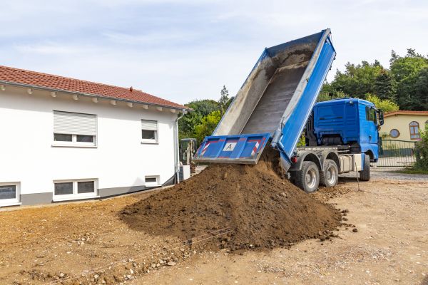 Garden Dirt Delivery in Portland