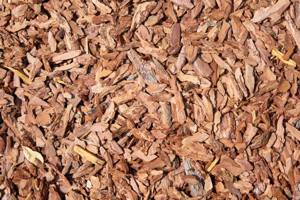 Pine Mulch Spreading in Portland