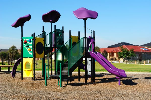 Playground Mulch Removal in Portland